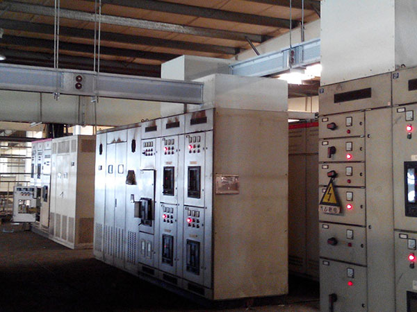 母線(xiàn)現(xiàn)場(chǎng)照片