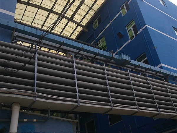 母線(xiàn)現(xiàn)場(chǎng)照片