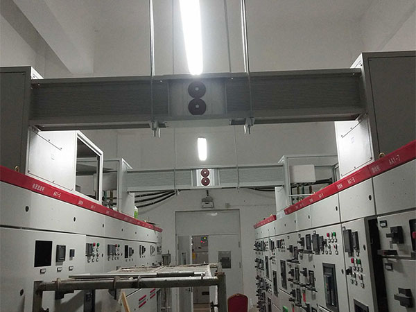 母線(xiàn)現(xiàn)場(chǎng)照片