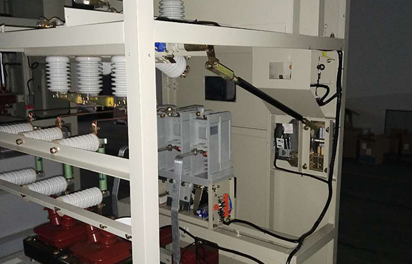 生產(chǎn)控制柜、水阻柜企業(yè)，維護、維修