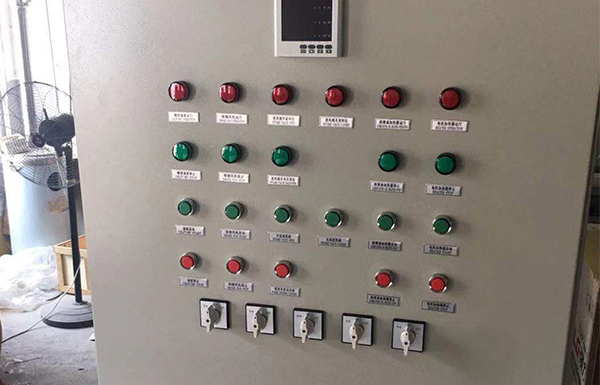 生產(chǎn)控制柜、水阻柜企業(yè)，維護、維修