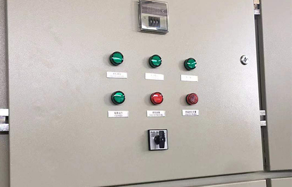 生產(chǎn)控制柜、水阻柜企業(yè)，維護、維修