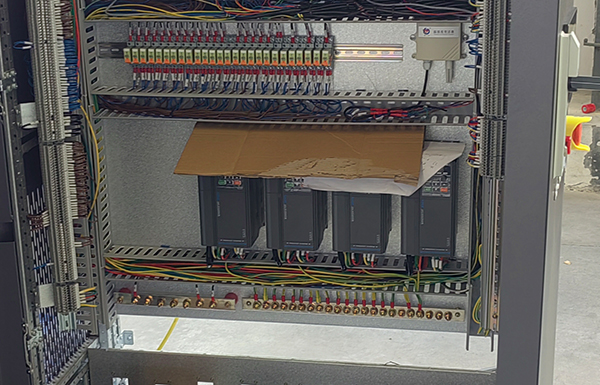 生產(chǎn)控制柜、水阻柜企業(yè)，維護、維修